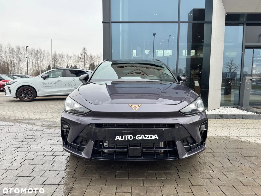 Cupra Leon 1.5 eTSI DSG - 4