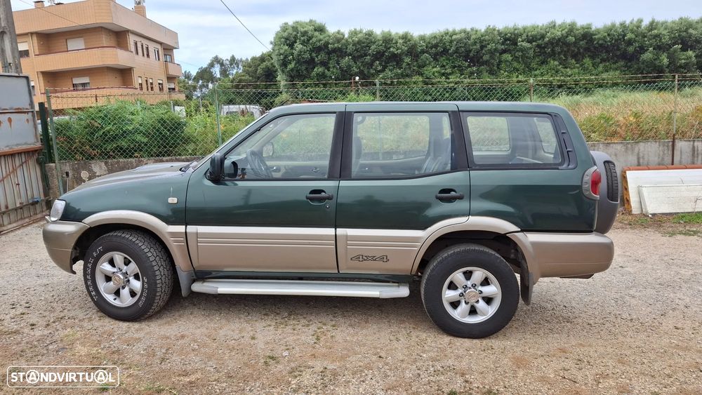 Nissan Terrano - 4
