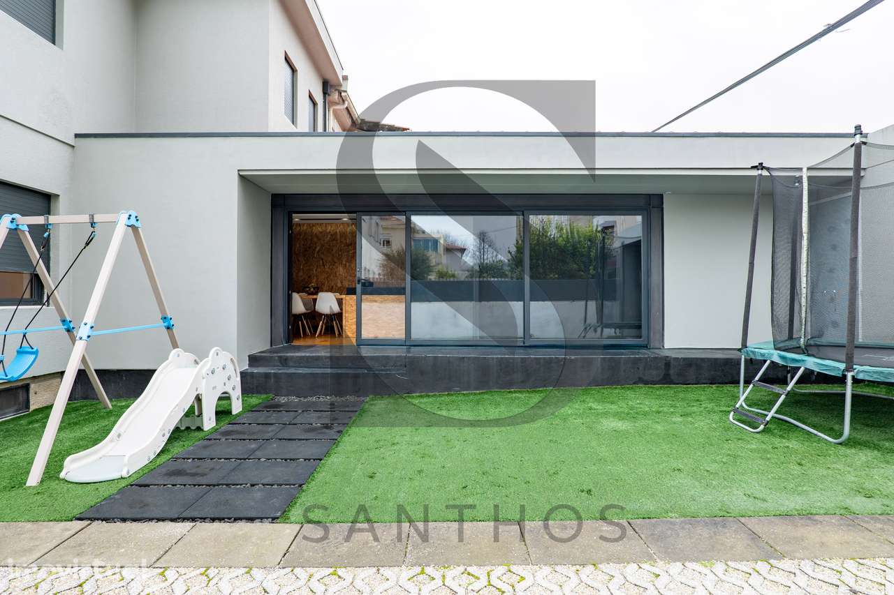 Moradia Totalmente Remodelada a 5 mn a pé do centro Histórico de Braga - Grande imagem: 5/28