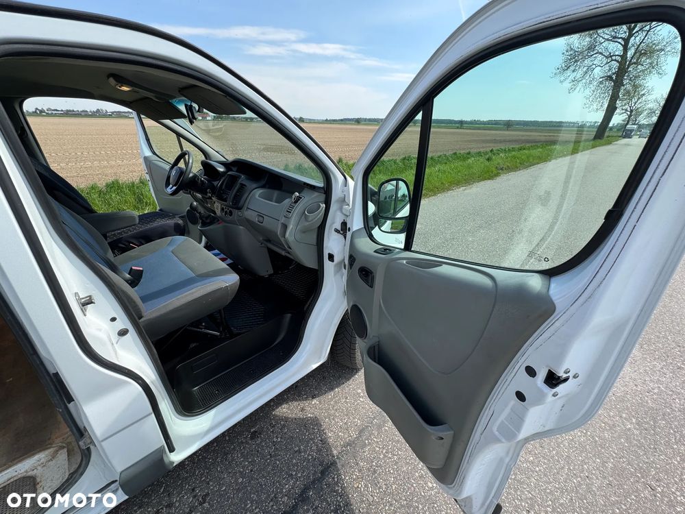 Renault TRAFIC - 28