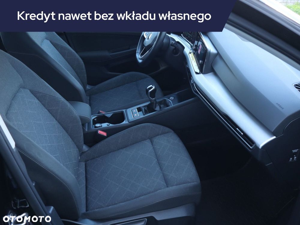 Volkswagen Golf - 11