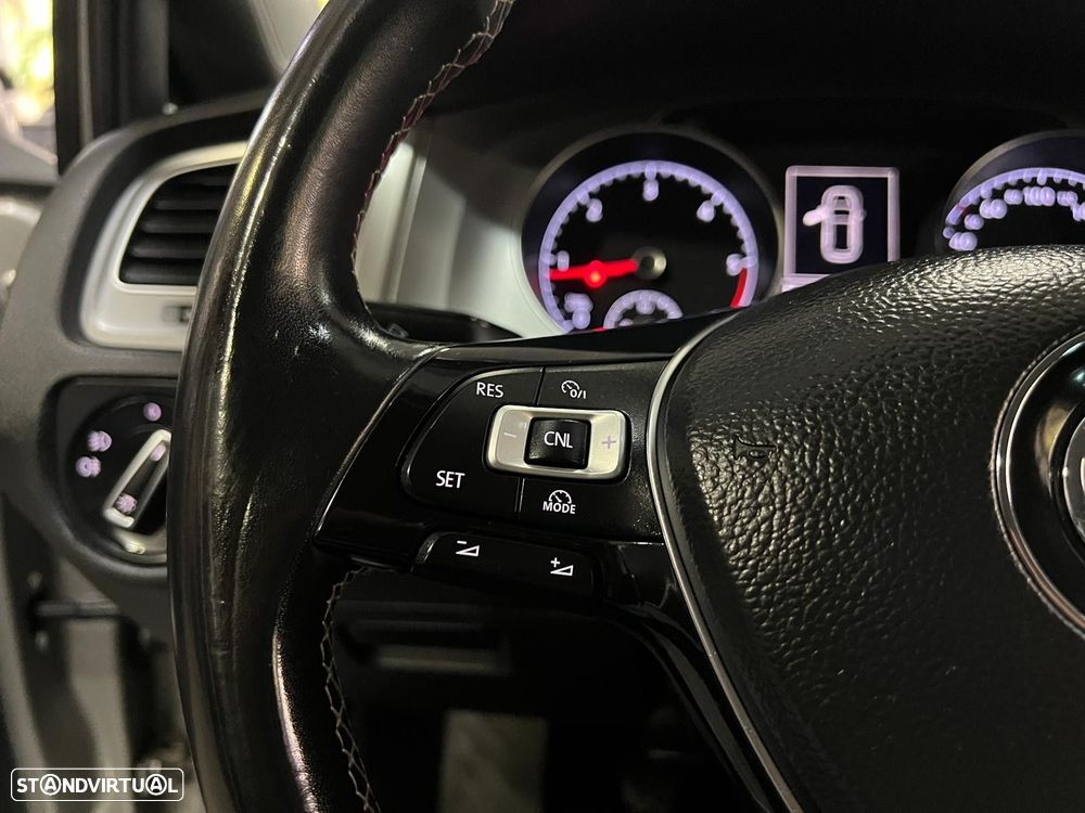 VW Golf 1.6 TDi Confortline - 22