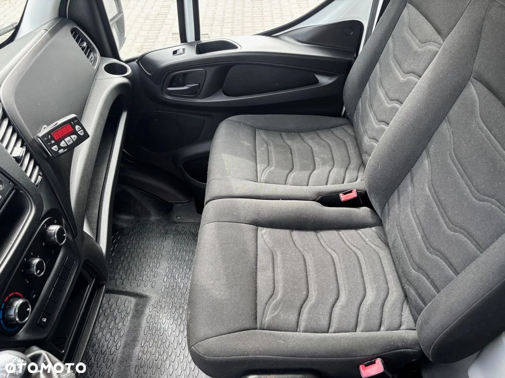 Iveco 35C13,,35C14,35C15,35C16 - 8