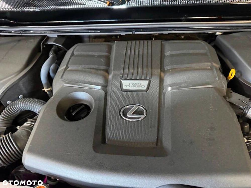 Lexus GX - 10