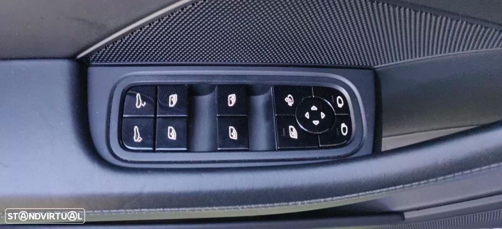 Porsche Panamera Turbo Executive - 28