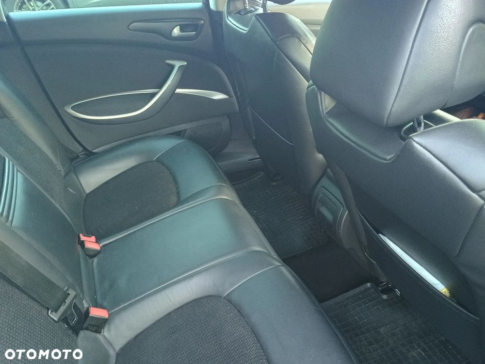Citroën C5 2.0 HDi Confort - 11