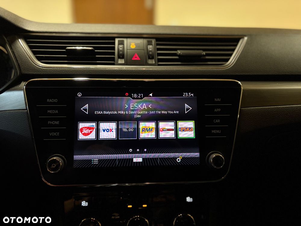 Skoda Superb 1.5 TSI Ambition DSG - 6