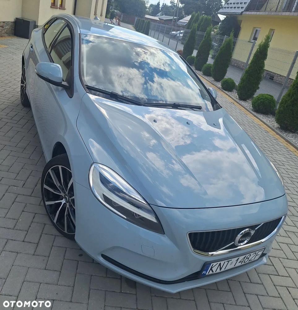 Volvo V40 D2 Momentum - 3