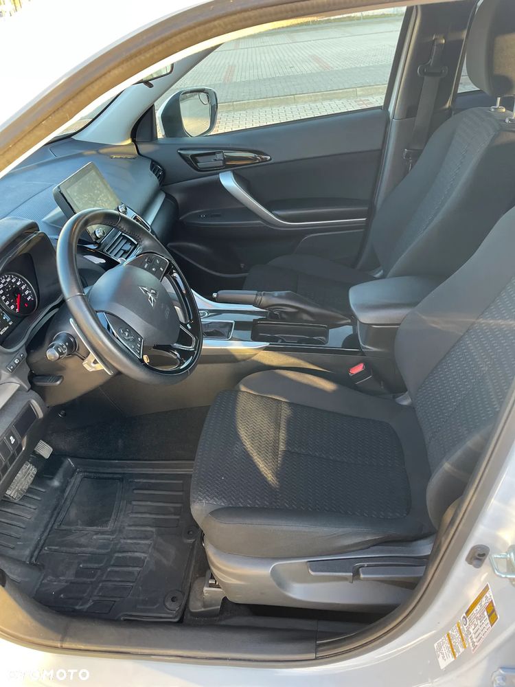 Mitsubishi Eclipse Cross 1.5 T GPF Intense Plus CVT 4WD - 15