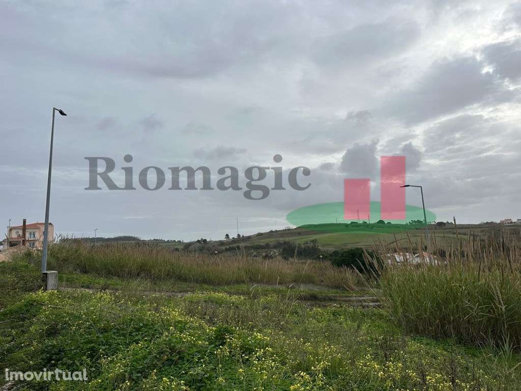 Lourinhã - Lote de Terreno para Construção Prédio de Habitação - Grande imagem: 5/6