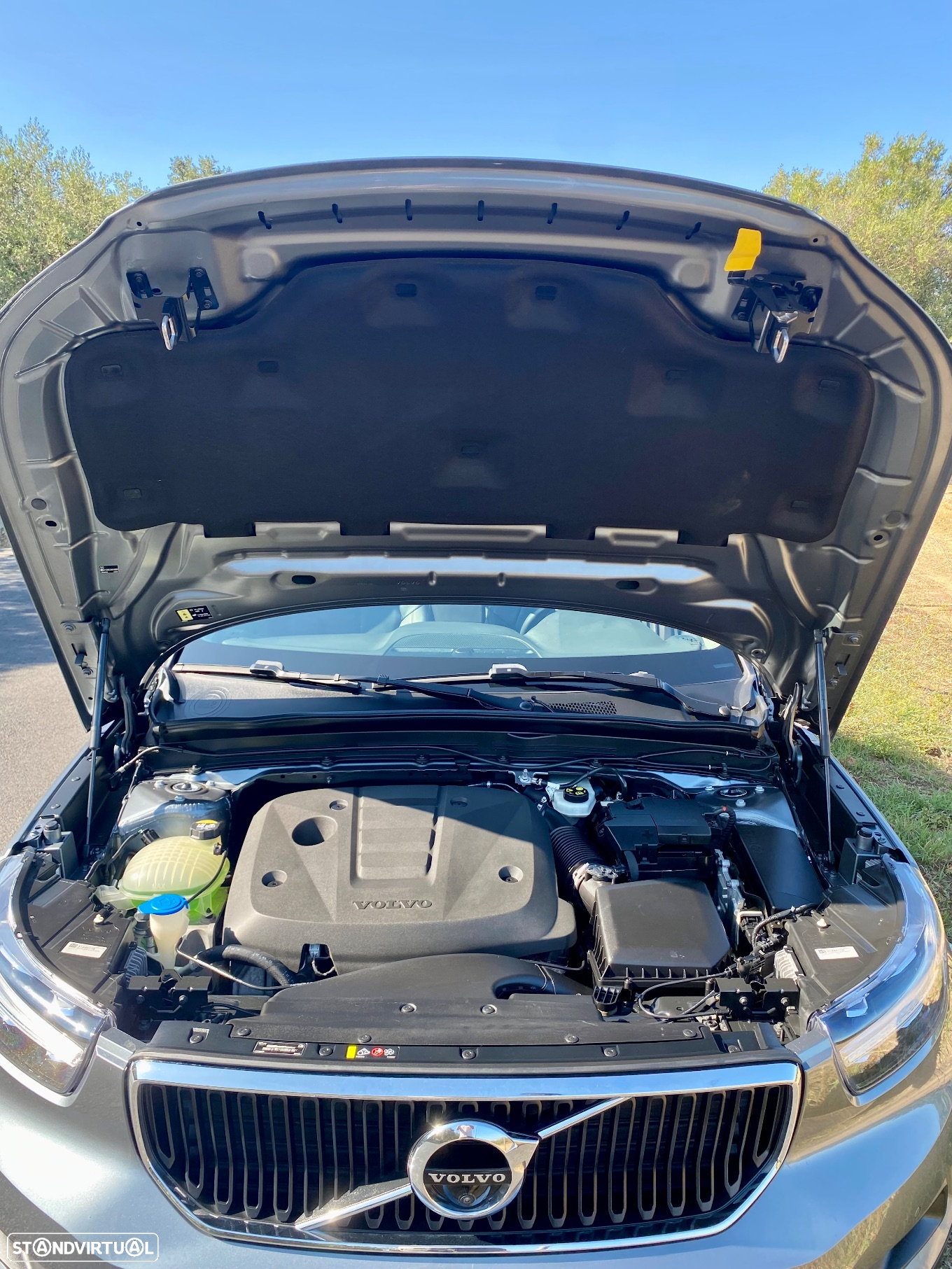 Volvo XC 40 2.0 D3 Momentum Geartronic - 17