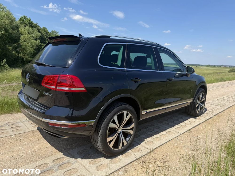 Volkswagen Touareg - 3