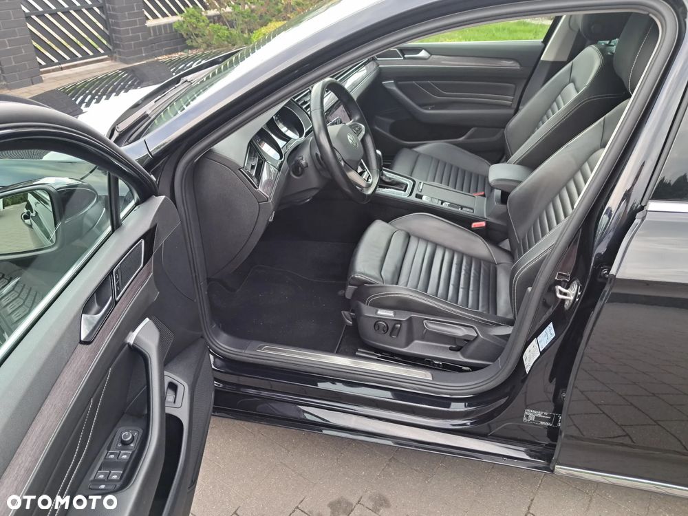 Volkswagen Passat 2.0 TDI 4Mot Elegance DSG - 15