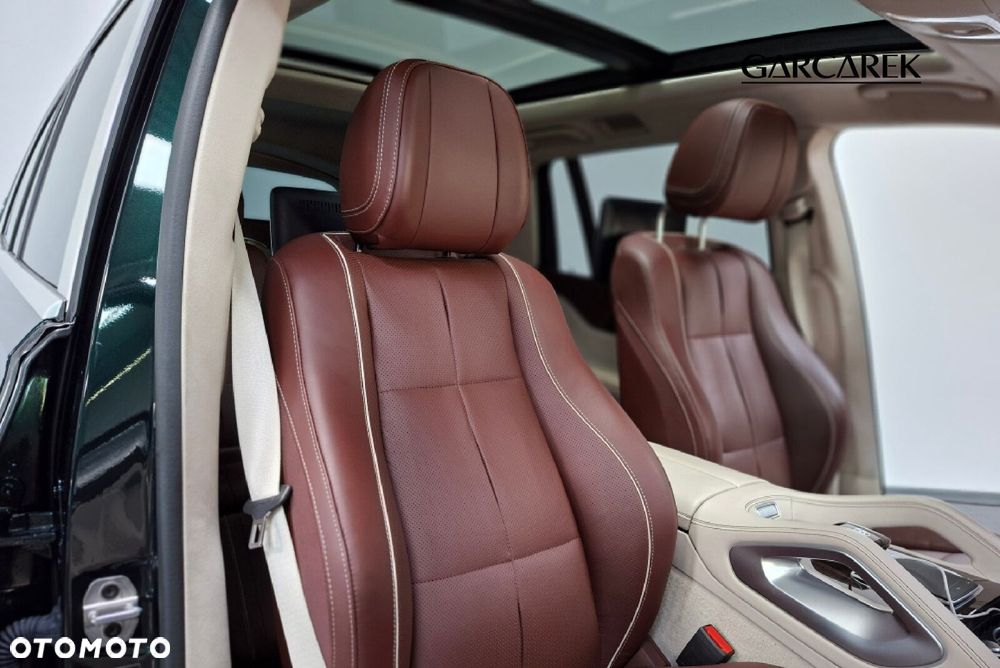 Mercedes-Benz GLS - 17