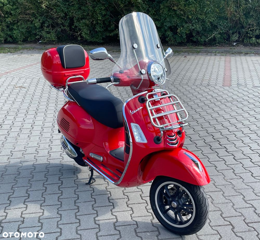 Vespa GTS - 1