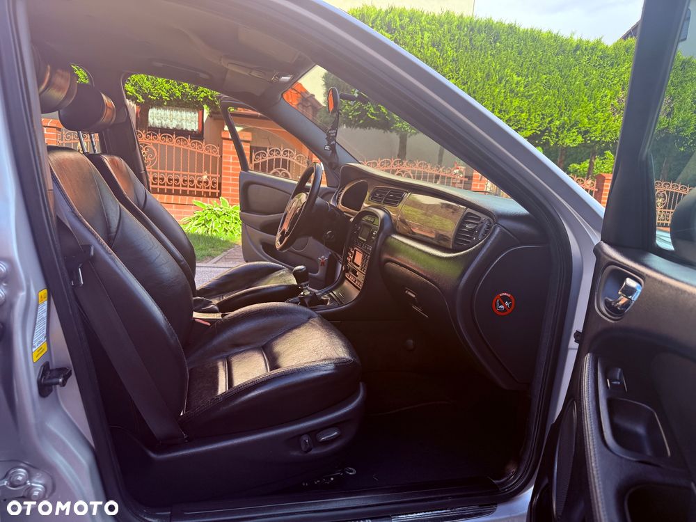Jaguar X-Type 2.5 V6 4x4 Executive - 16