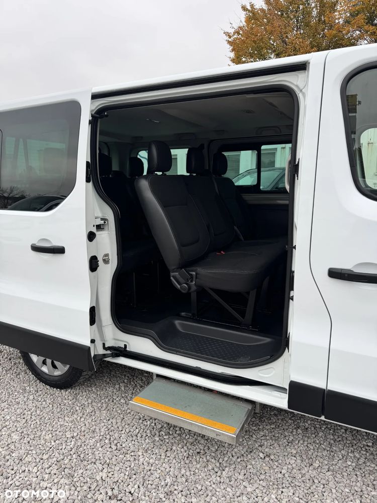 Renault Trafic 2020 photo 4