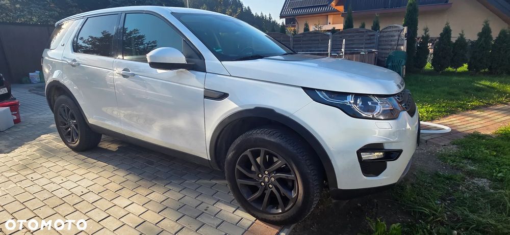 Land Rover Discovery Sport 2015 photo 2