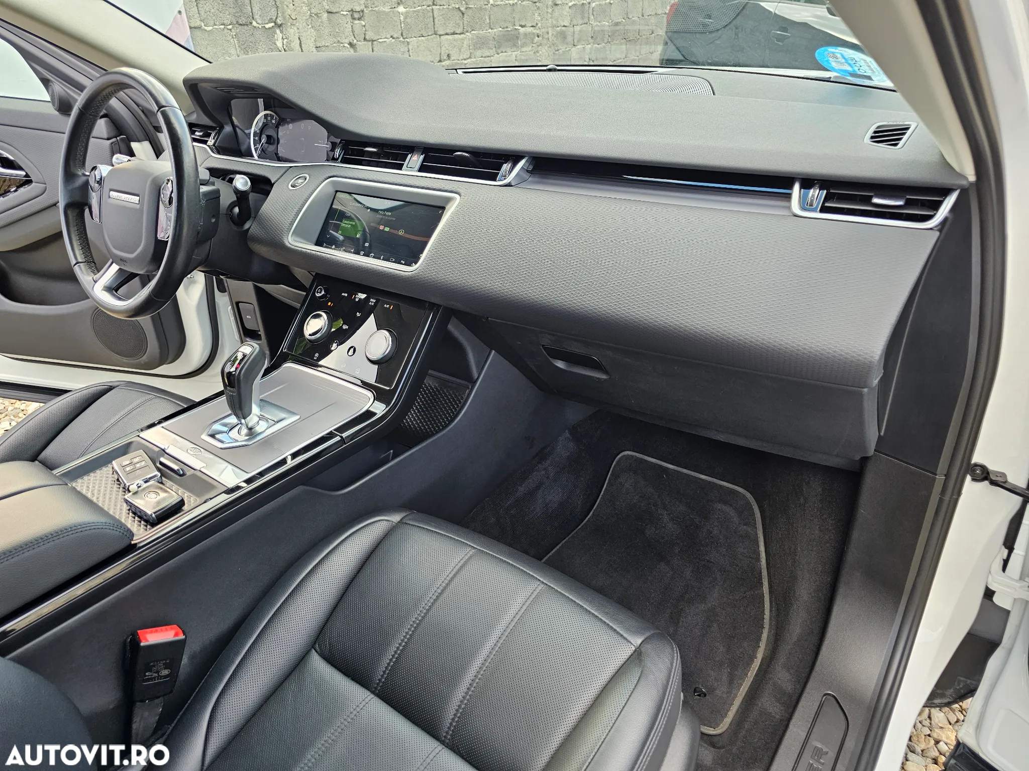 Land Rover Range Rover Evoque 2.0 D150 S - 29