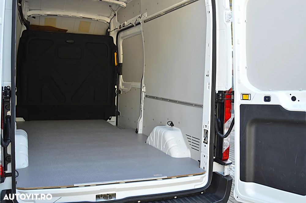 Ford E-TRANSIT L3H3 3500KG - 16