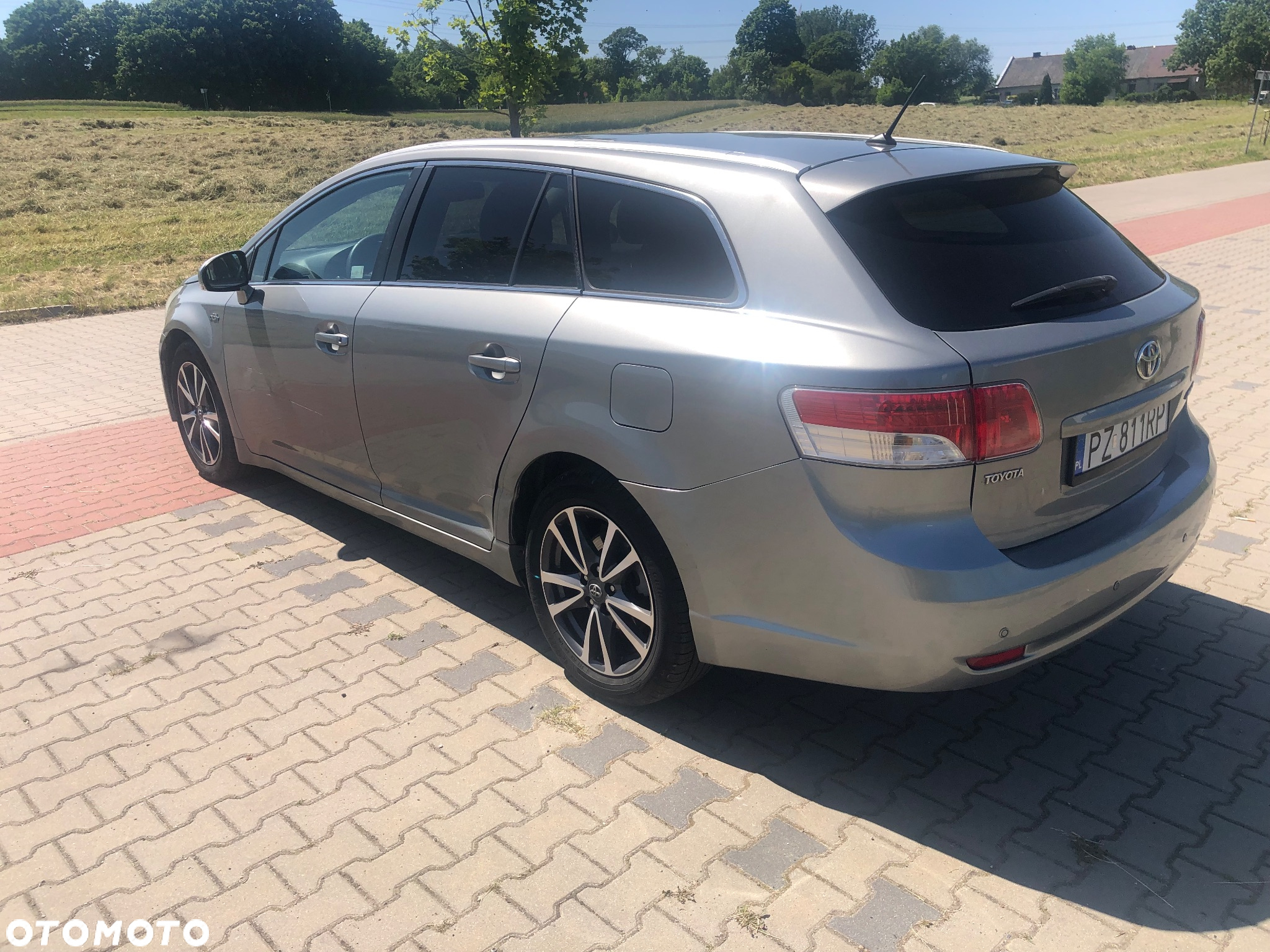 Toyota Avensis 2.2 D-4D Platinium - 7