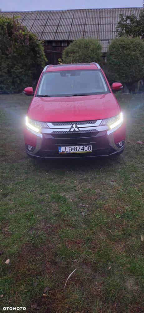 Mitsubishi Outlander - 13