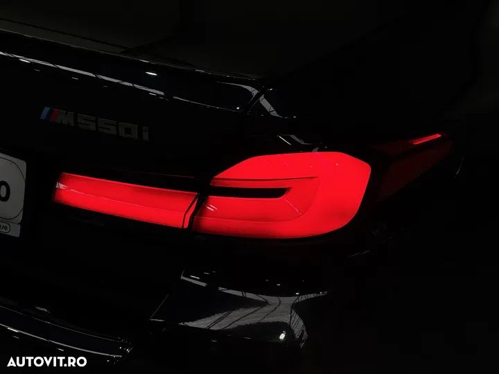 BMW M5 M550i xDrive AT - 9