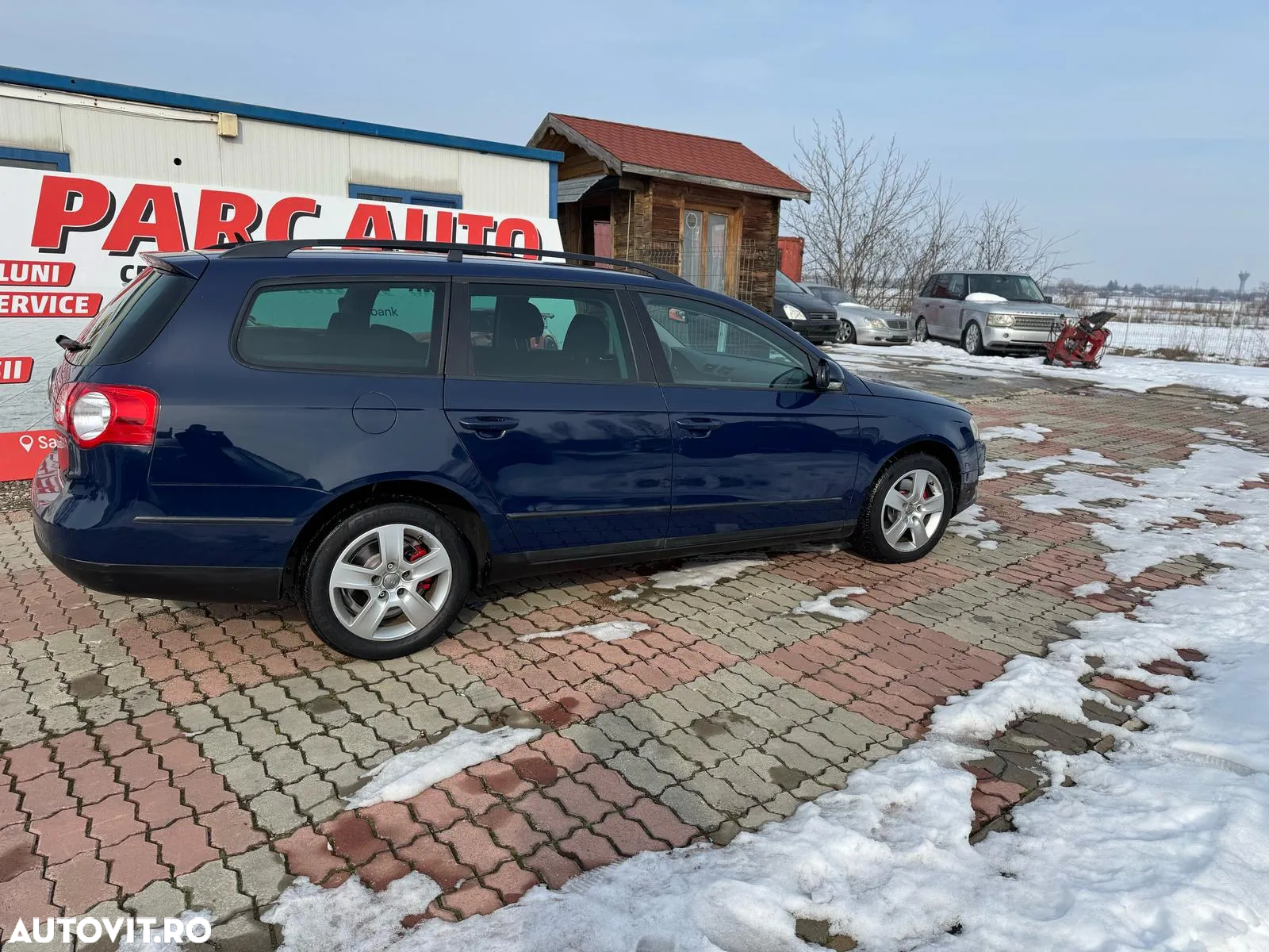 Volkswagen Passat Variant 2.0 TDI DPF DSG Individual - 13