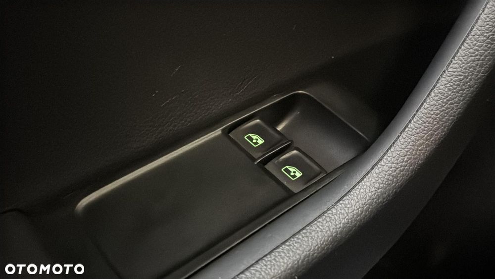 Skoda Fabia 1.0 TSI Ambition - 27