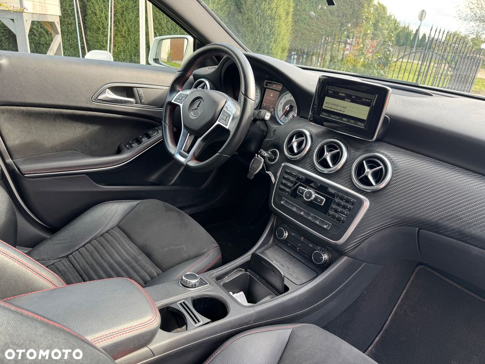 Mercedes-Benz Klasa A 180 (BlueEFFICIENCY) 7G-DCT AMG Sport - 21