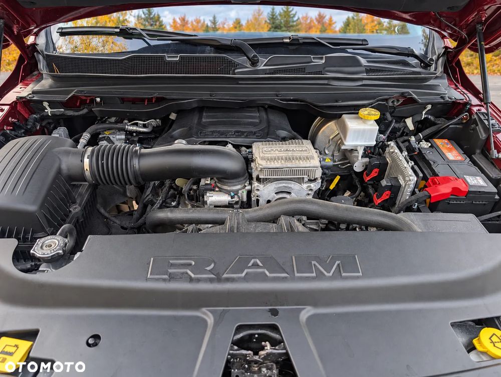 RAM 1500 Crew Cab Shortbed Bighorn - 26