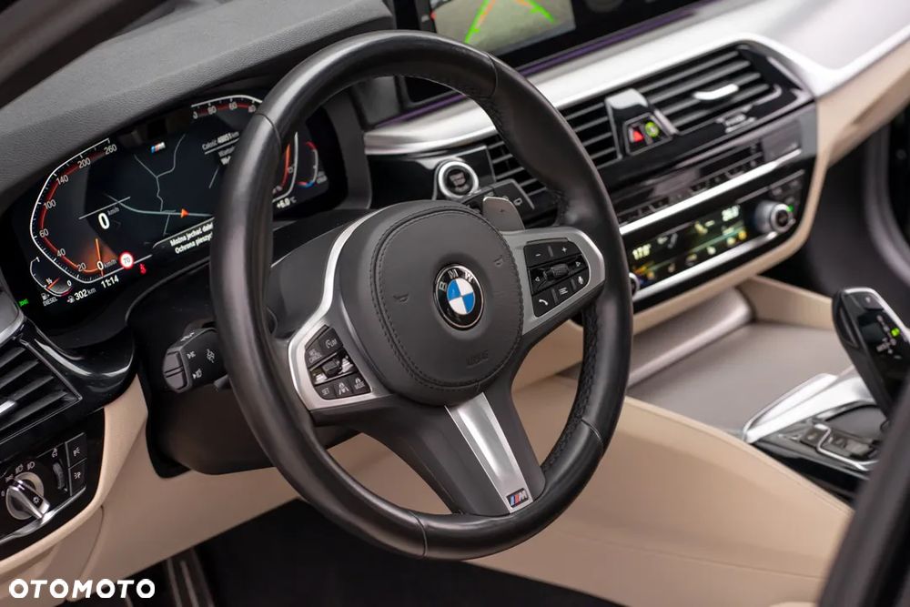 BMW Seria 5 - 35