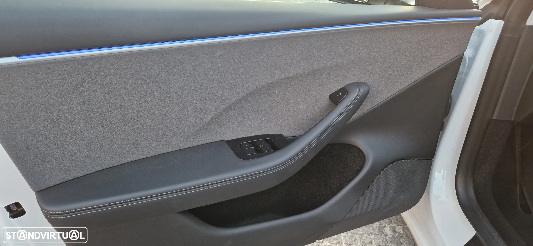 Tesla Model 3 Tração Traseira Premium - 23