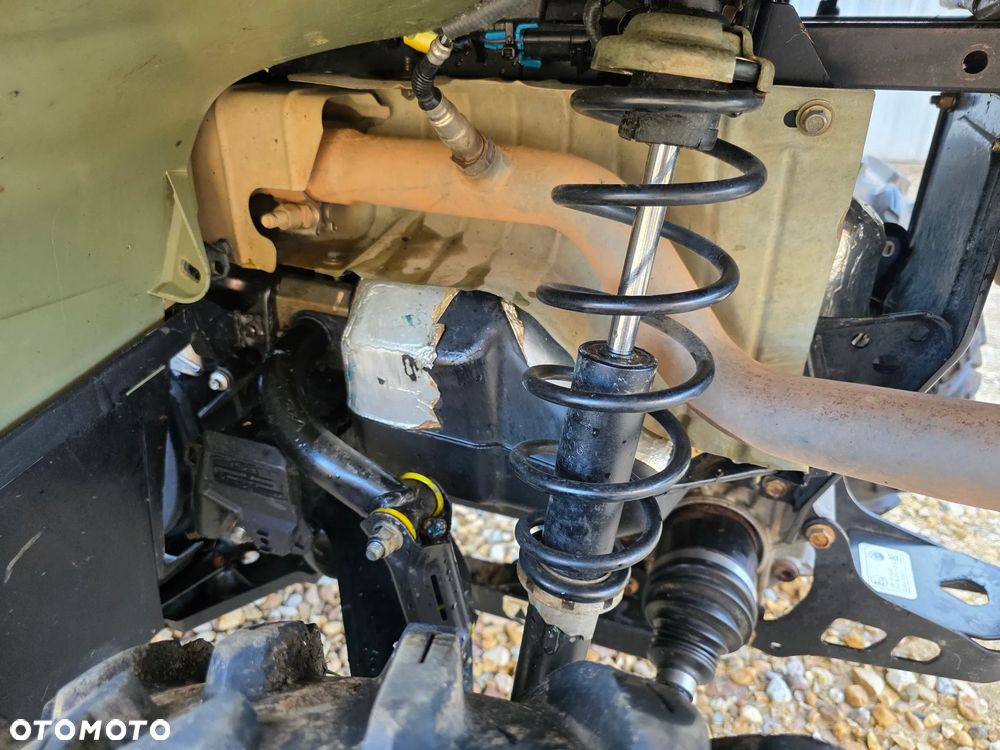 Can-Am Outlander - 10