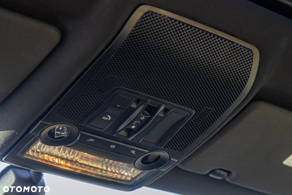 BMW X5 xDrive35i - 22