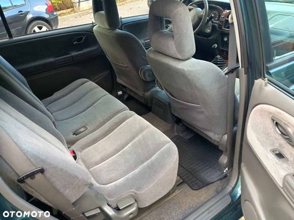 Suzuki Grand Vitara 2.7 V6 - 18