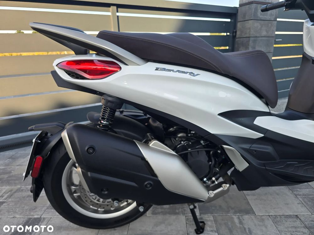 Piaggio Beverly - 11