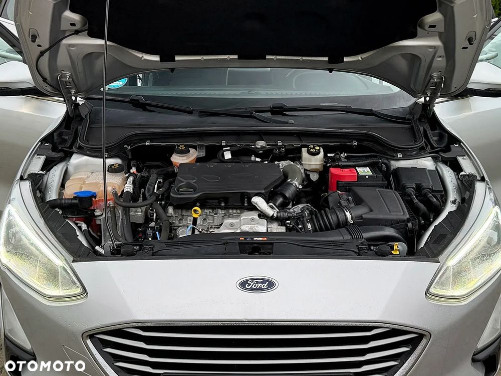 Ford Focus 1.5 EcoBlue STart-Stopp-System TITANIUM - 24