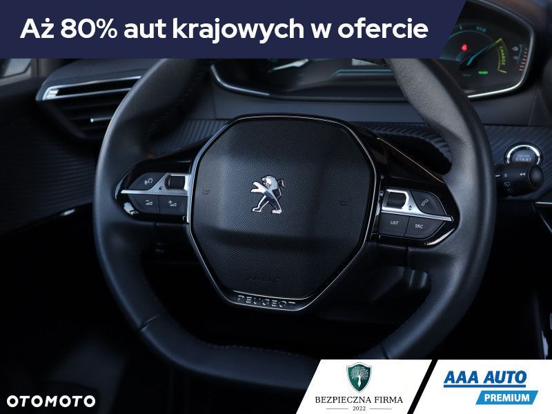 Peugeot 208 - 23