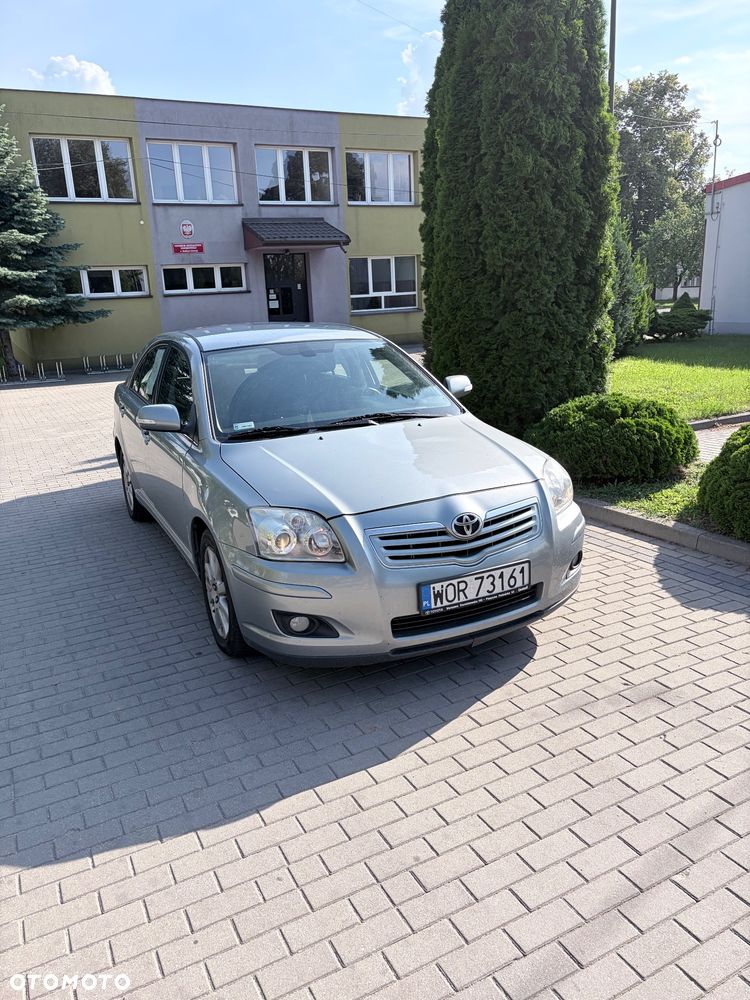 Toyota Avensis 2.0 D-4D Platinium - 9
