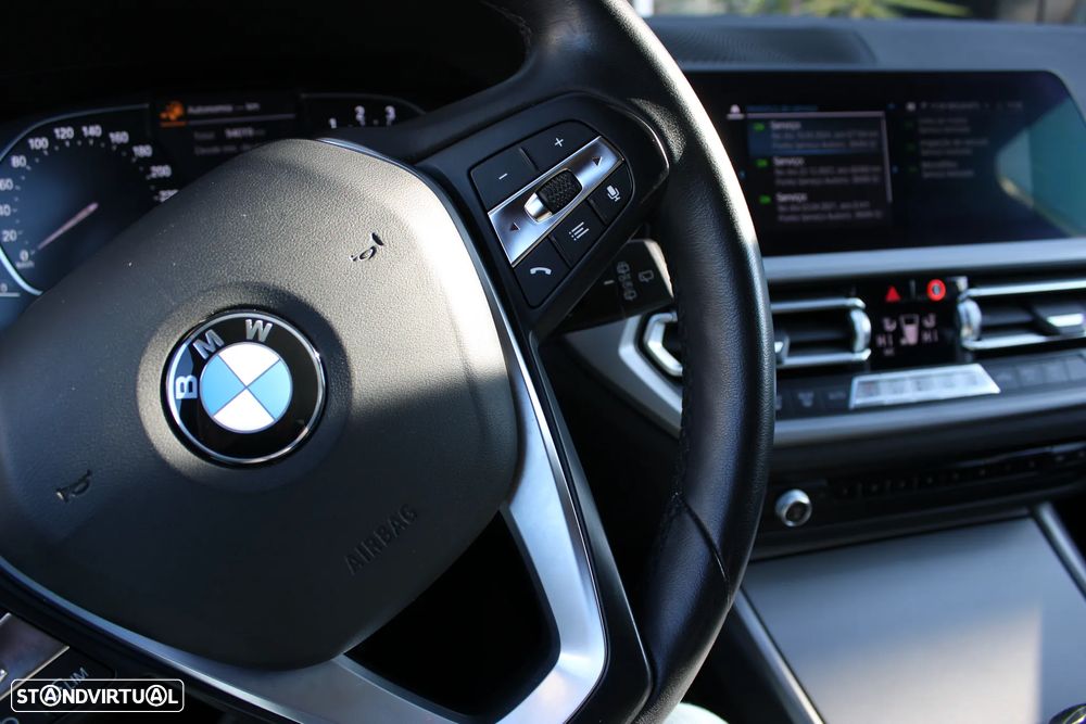 BMW 330 e Corporate Edition Auto - 13