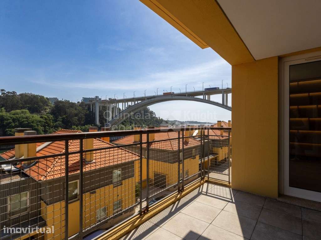 Apartamento T3 com vista rio no condomínio Douro Foz - Grande imagem: 3/24