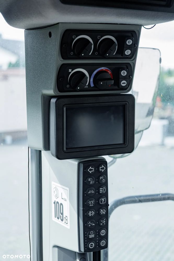 Caterpillar CAT 980M - 12