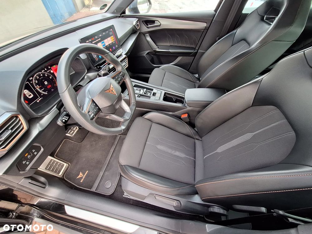 Cupra Leon 2.0 TSI DSG VZ - 10