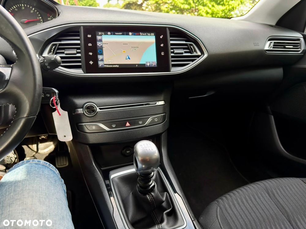 Peugeot 308 BlueHDi 120 Stop & Start Active - 29