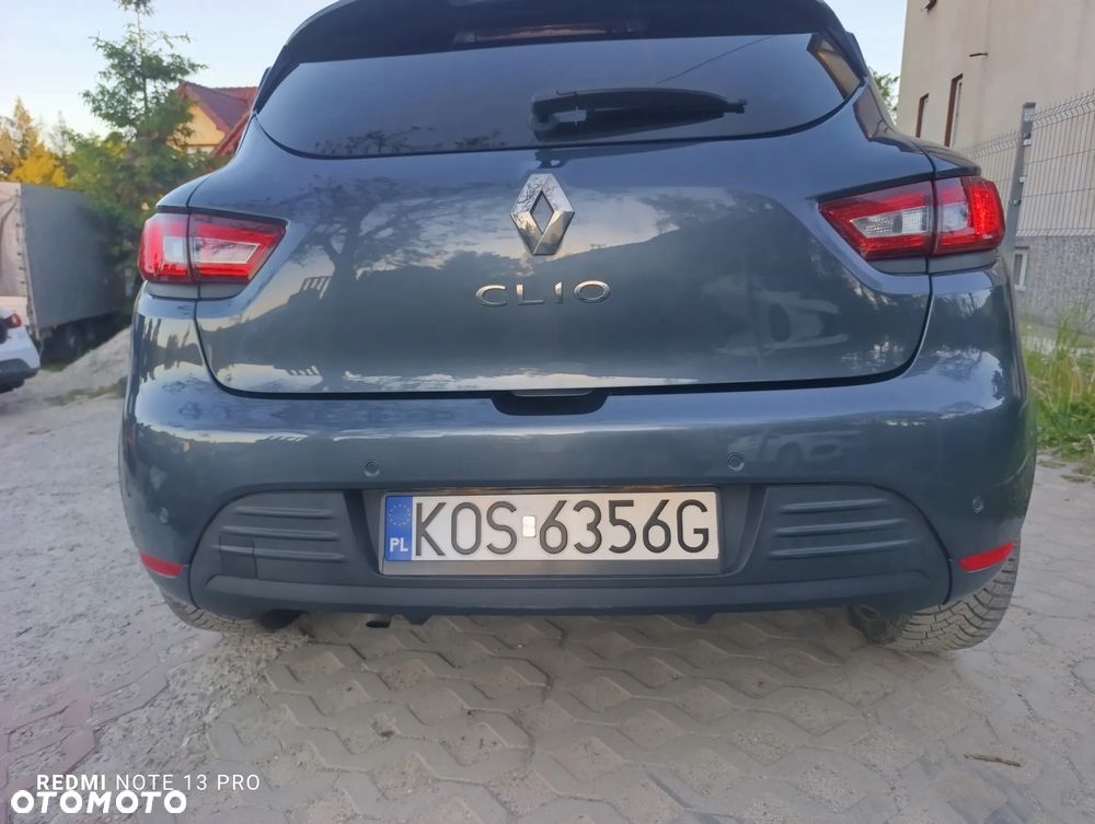 Renault Clio 1.2 16V Limited Plus - 8
