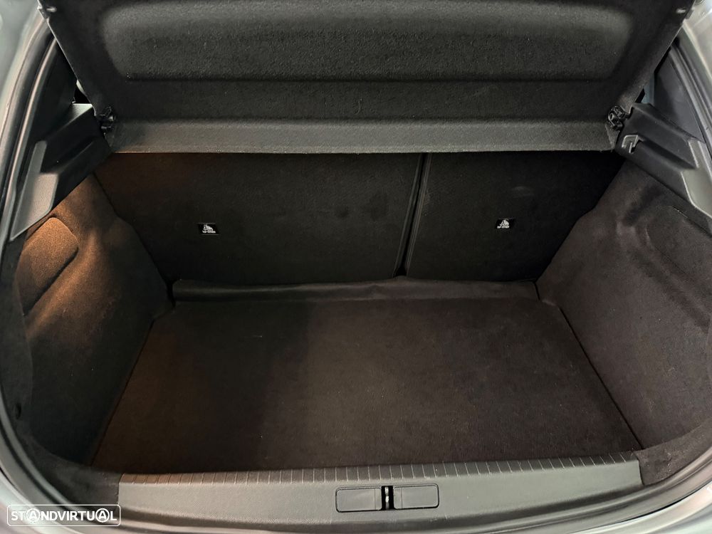 Peugeot 208 1.2 PureTech Active Pack - 7
