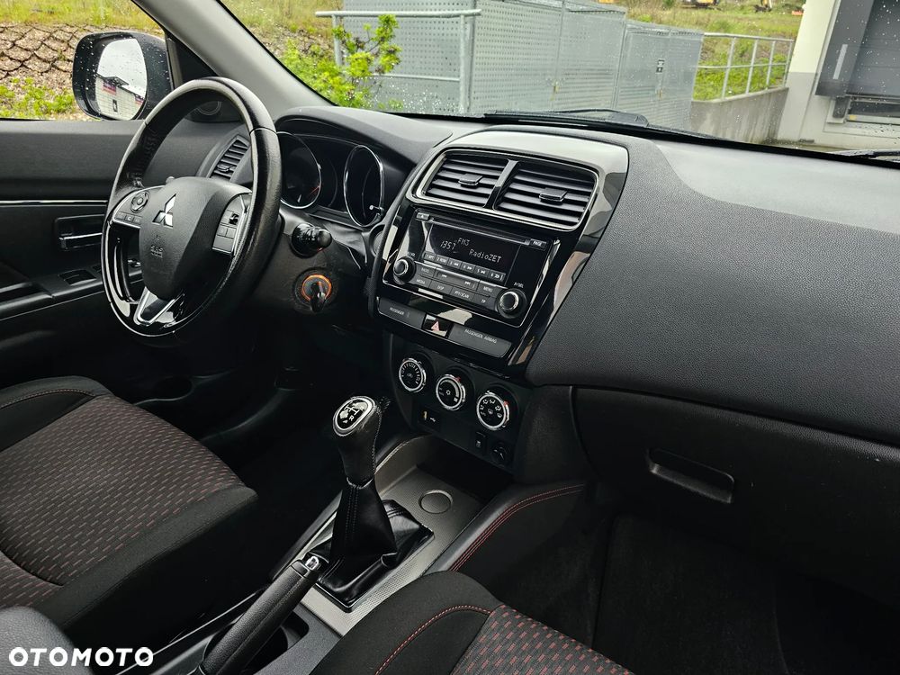 Mitsubishi ASX 1.6 2WD - 17
