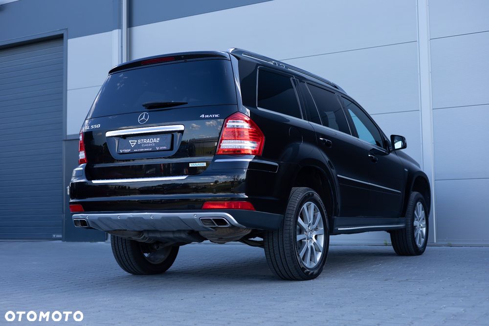 Mercedes-Benz GL 500 4Matic 7G-TRONIC Grand Edition - 5