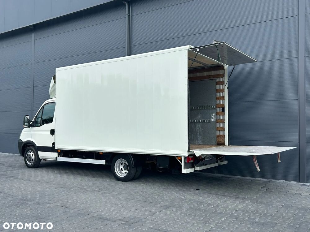 Iveco Daily 40C13 Kontener 8 palet + winda 750kg + drzwi boczne **Serwis**Sprowadzony**2011R** - 9